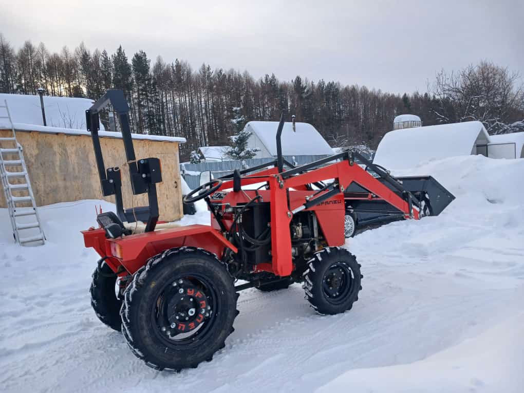 Мини-трактор<br>«Уралец 2204» - выкуп в Новосибирске